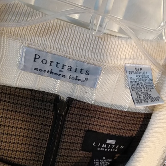 Portraits Brand Sweater - Picture 3 of 5